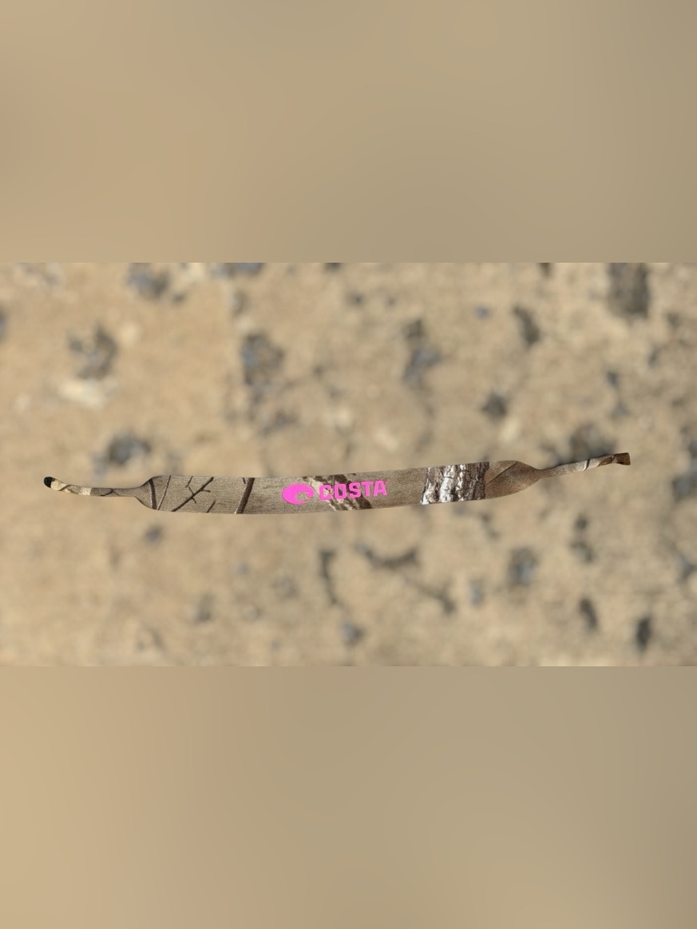 Costa Del Mar Realtree Camo Pink Logo Neoprene Croakie Sunglasses Retainer